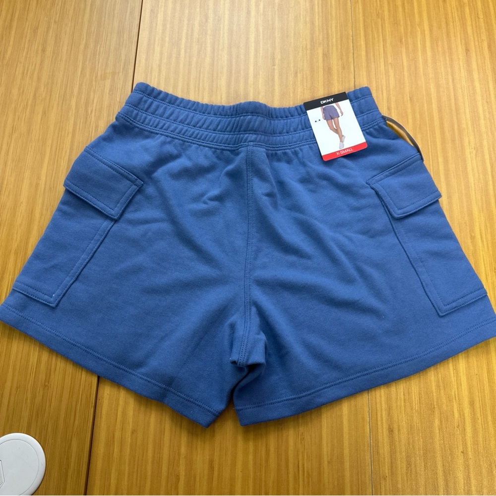 DKNY Women's Terry Cargo Short Size XS Blue